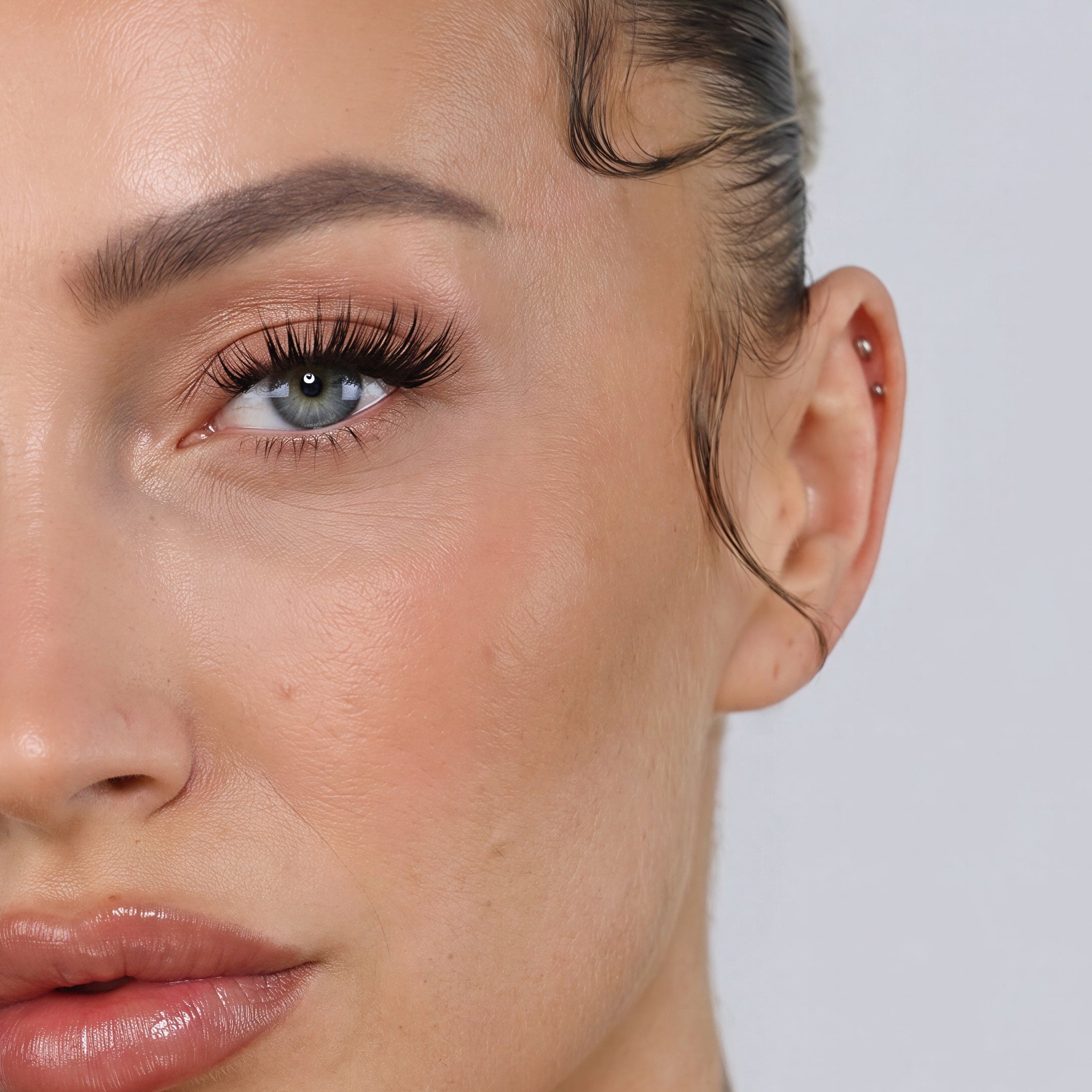 Glamouröser Wimpernlook mit MINX GLAM