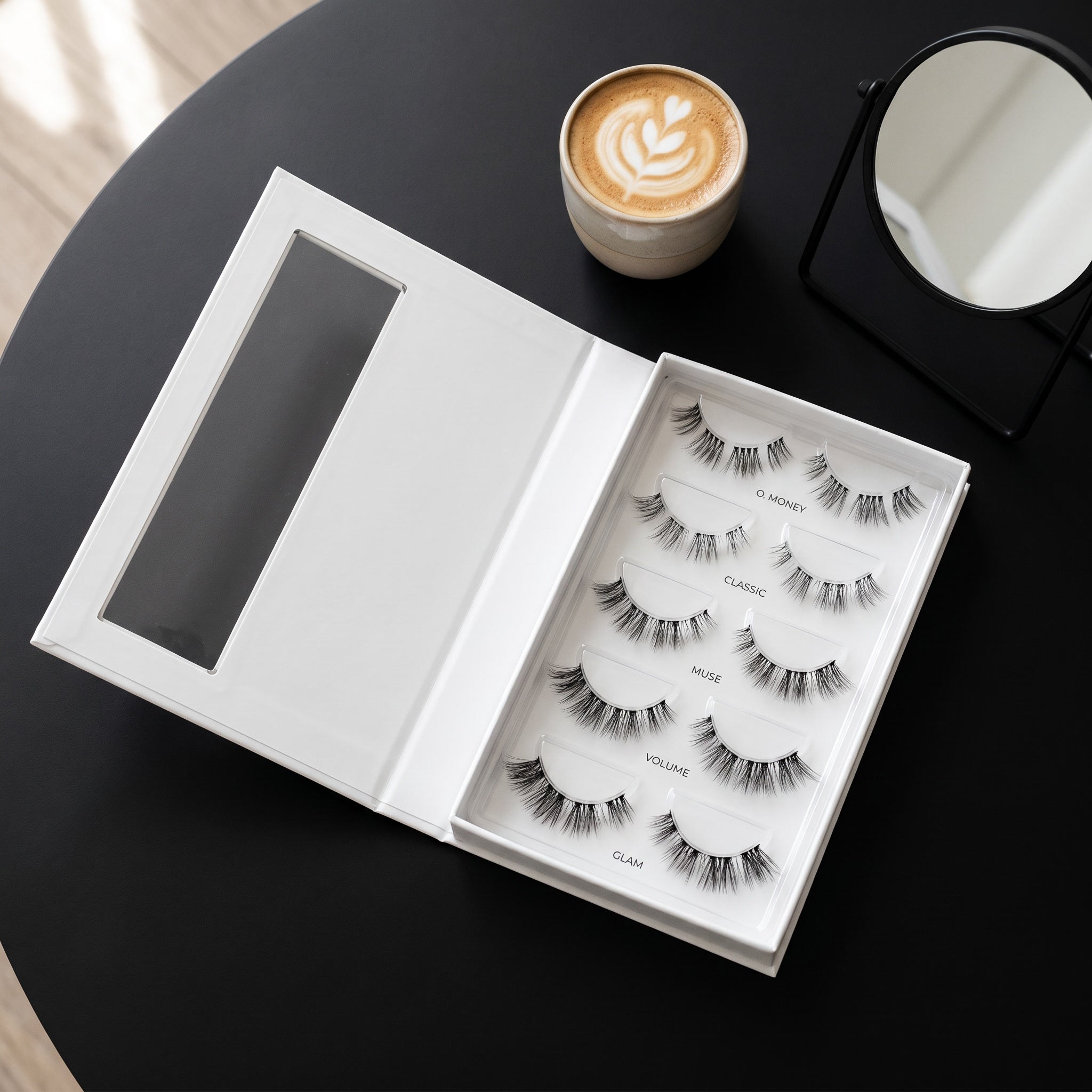 Offene MIXED BOX mit CLASSIC OLD MONEY MUSE VOLUME und GLAM