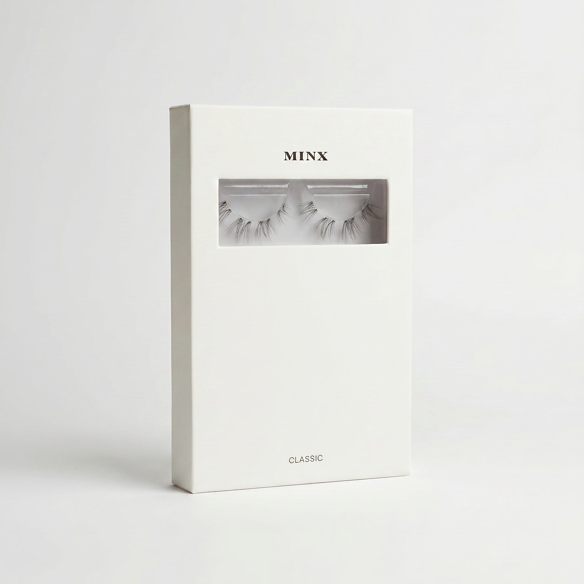 MINX CLASSIC Ready-to-Wear Lash Set in Premium Box